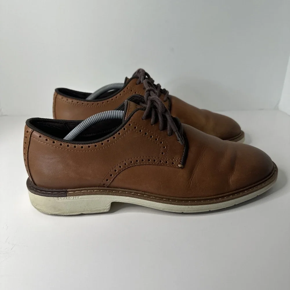 Cole Haan The Go-To Men's Size 9.5M Brown Leather Plain Toe Dress Shoes‎ C34125